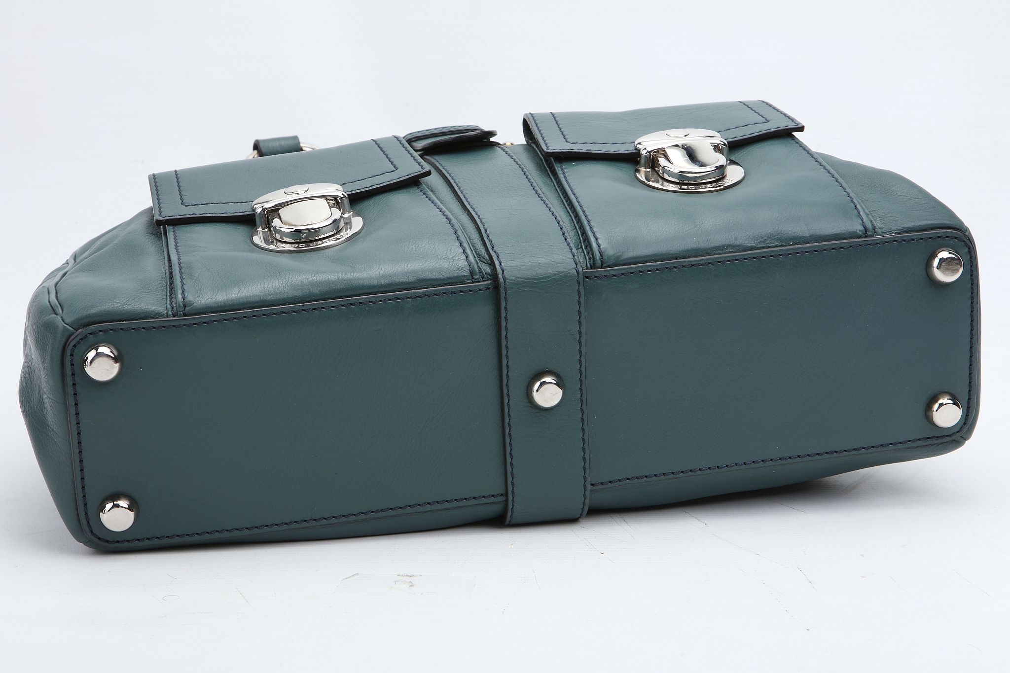 MARC JACOBS VENETIA HANDBAG, teal leather with silver hardware, 38cm wide, 23cm high, with dust bag - Image 6 of 12