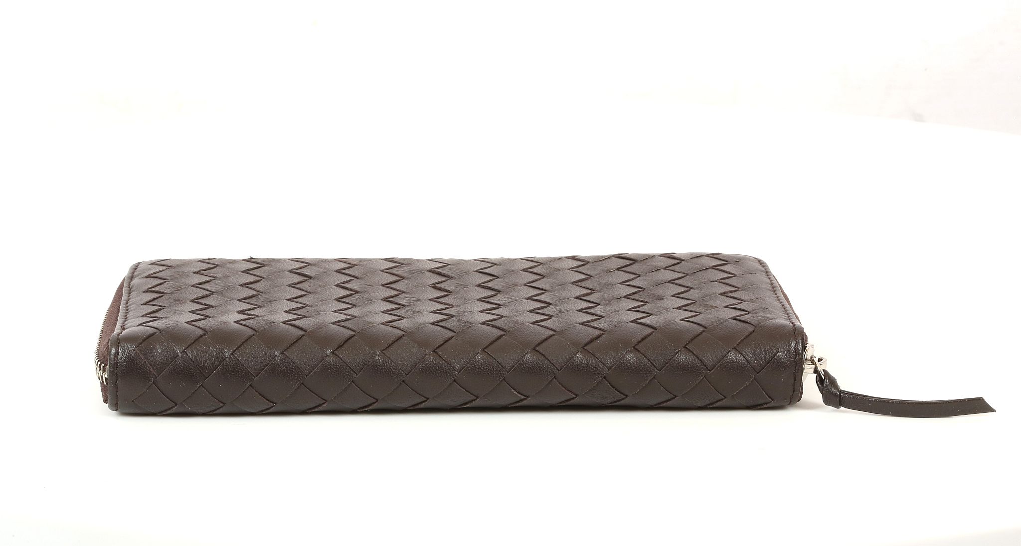 BOTTEGA VENETA PURSE, woven dark brown leather, 20cm wide, 10cm high - Image 7 of 8