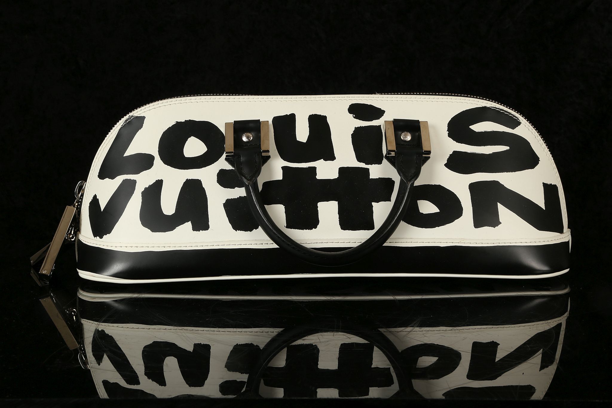 LOUIS VUITTON STEPHEN SPROUSE EAST/WEST ALMA BAG, date code for 2001, black and white graffiti - Image 7 of 14