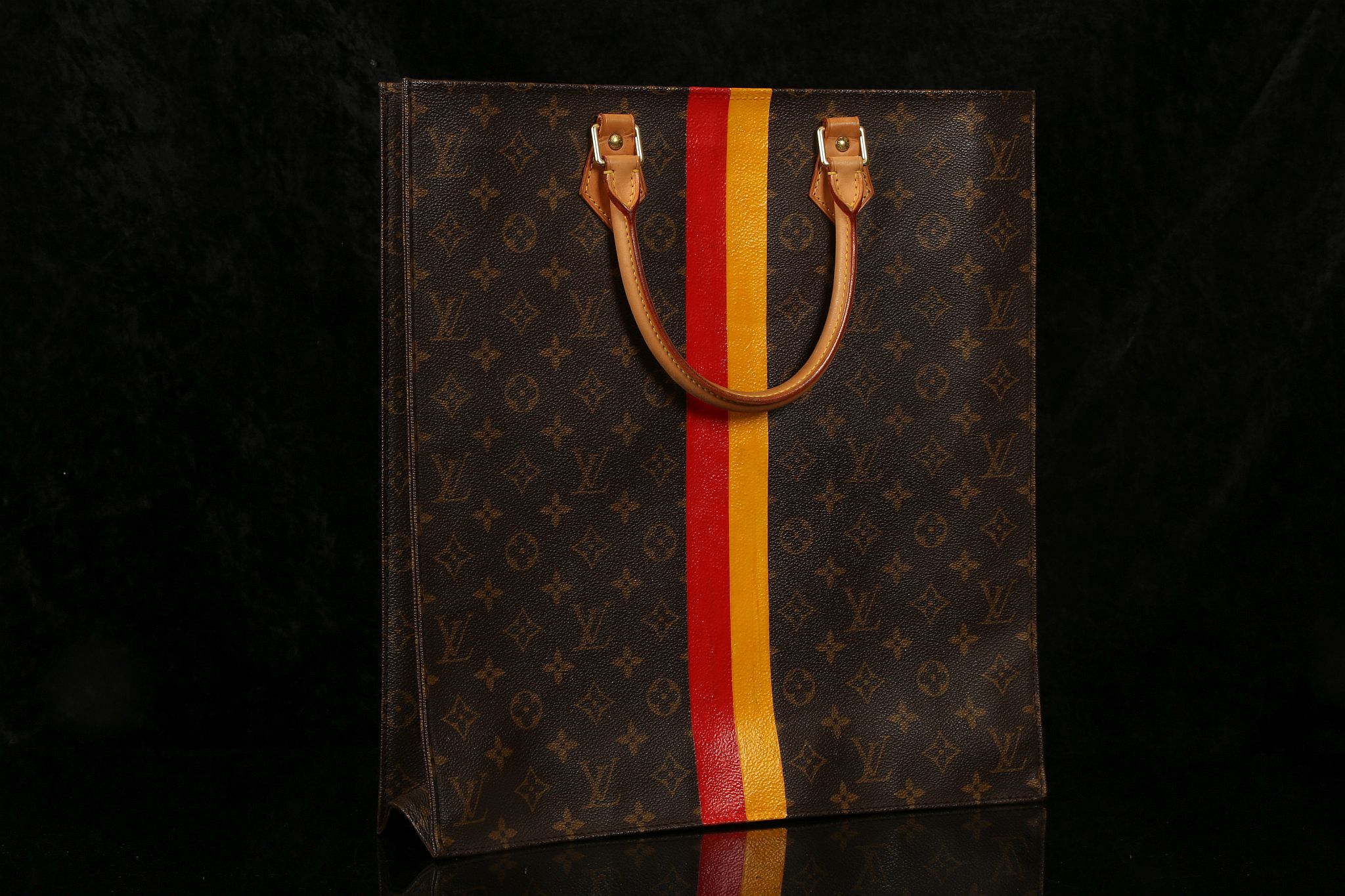 LOUIS VUITTON PLAT HANDBAG, date code for 2004, monogram canvas with leather trim and painted red