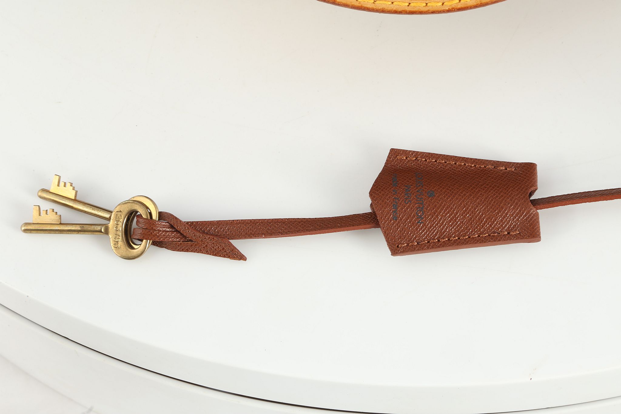 LOUIS VUITTON JEWELLERY CASE, date code for 2003, hardside monogram canvas and leather trim, lift - Image 11 of 18