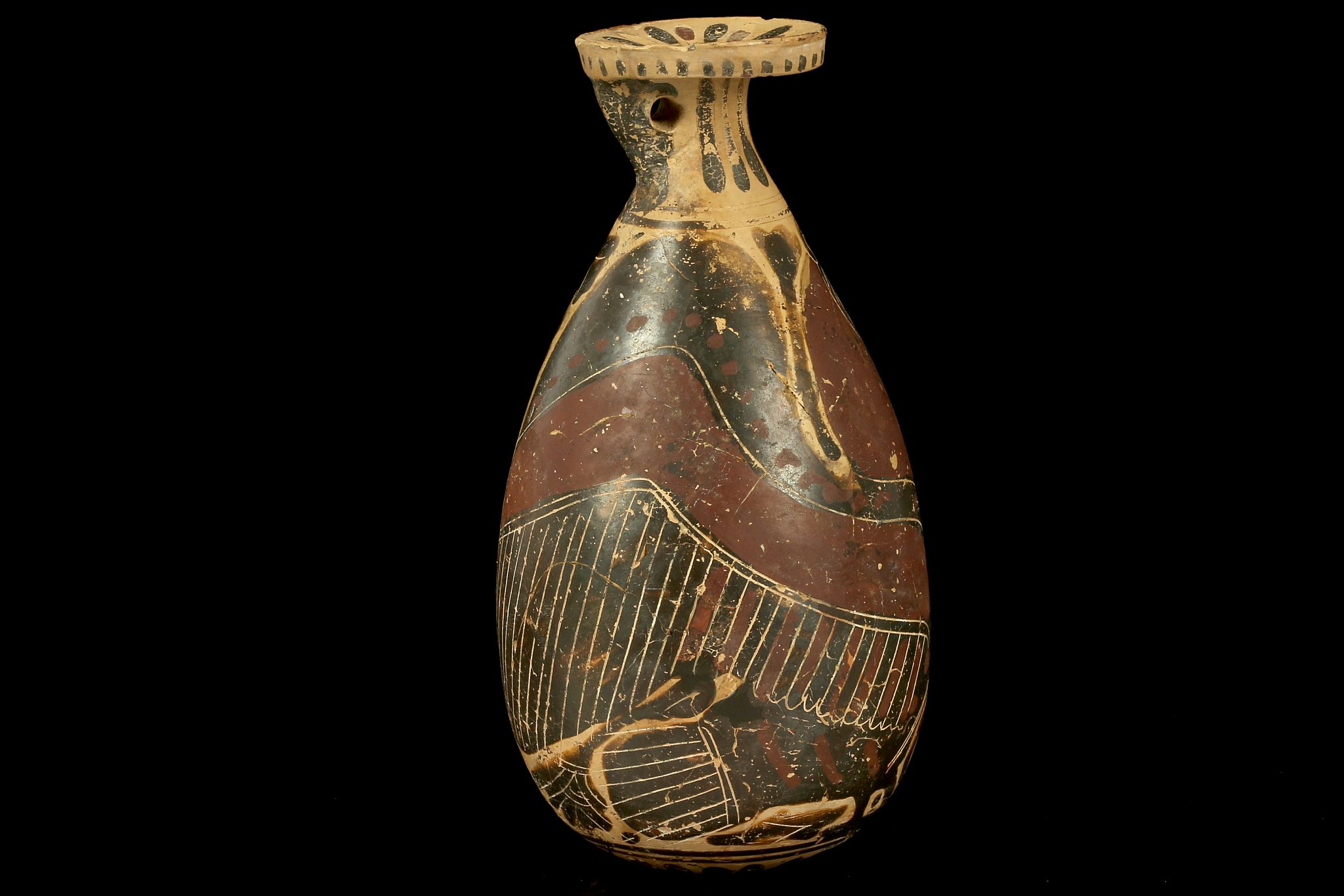 A CORINTHIAN POTTERY ALABASTRON Circa 6th Century B.C. Decorated in crimson and brown, with added - Image 4 of 6