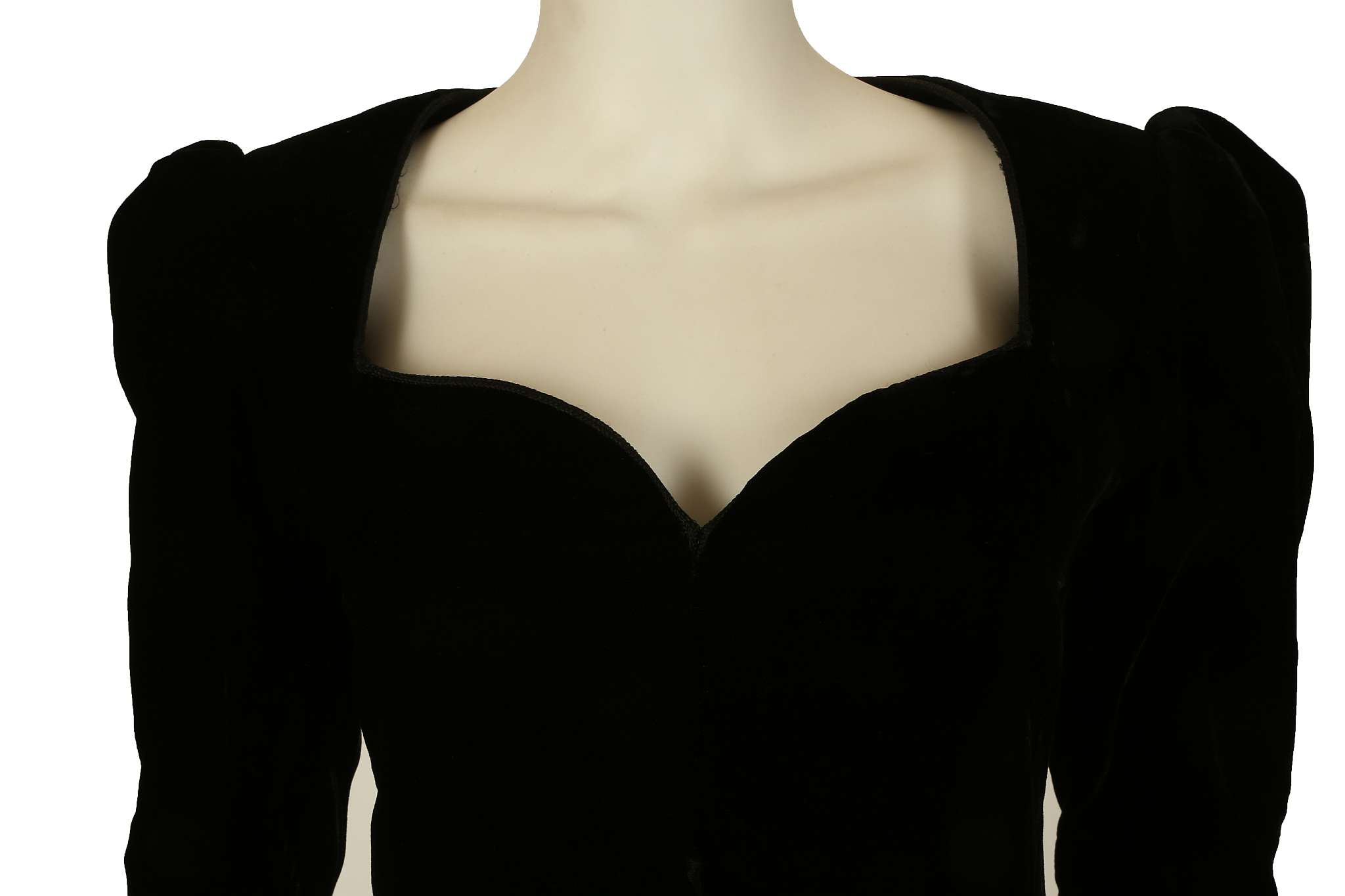 YVES SAINT LAURENT COUTURE BLACK VELVET TOP, 1960s, sweetheart neckline and long sleeves, numbered - Image 2 of 5