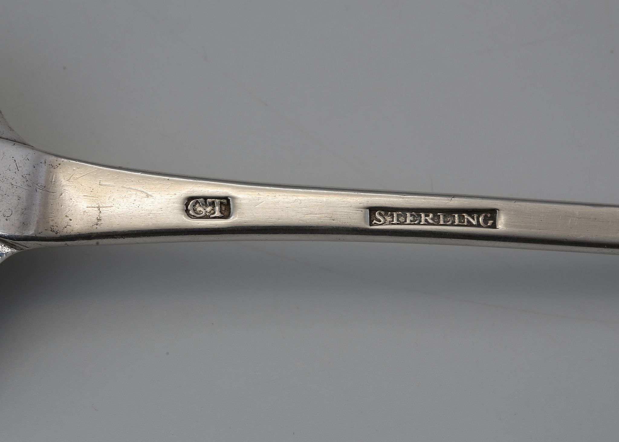 Antique George III Provincial Irish Sterling Silver straining spoon by Carden Terry of Cork, - Image 4 of 4