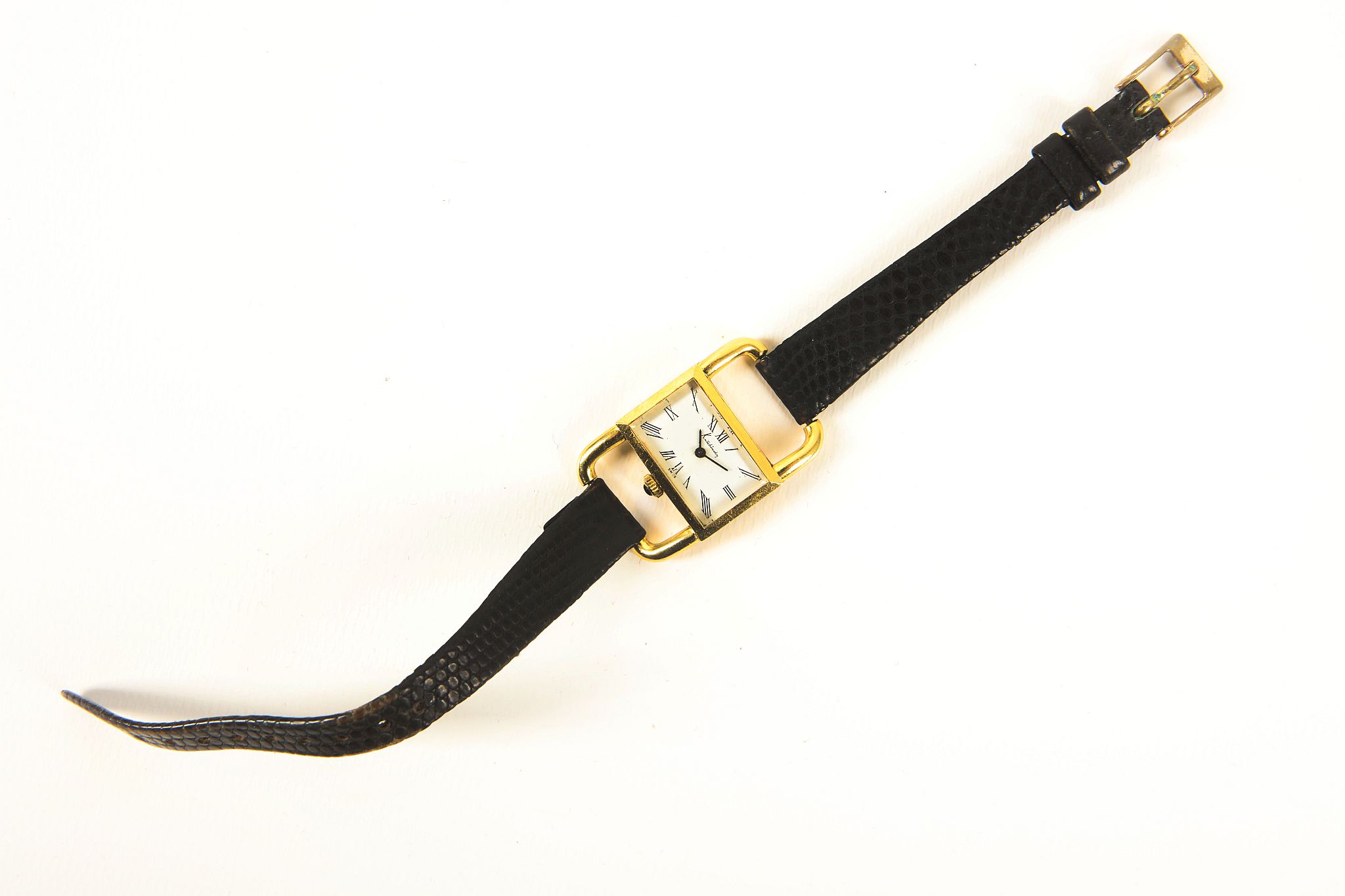 A ladies vintage 18ct gold cased 'Chopard' dress watch, the Roman numeral dial signed for - Image 2 of 4