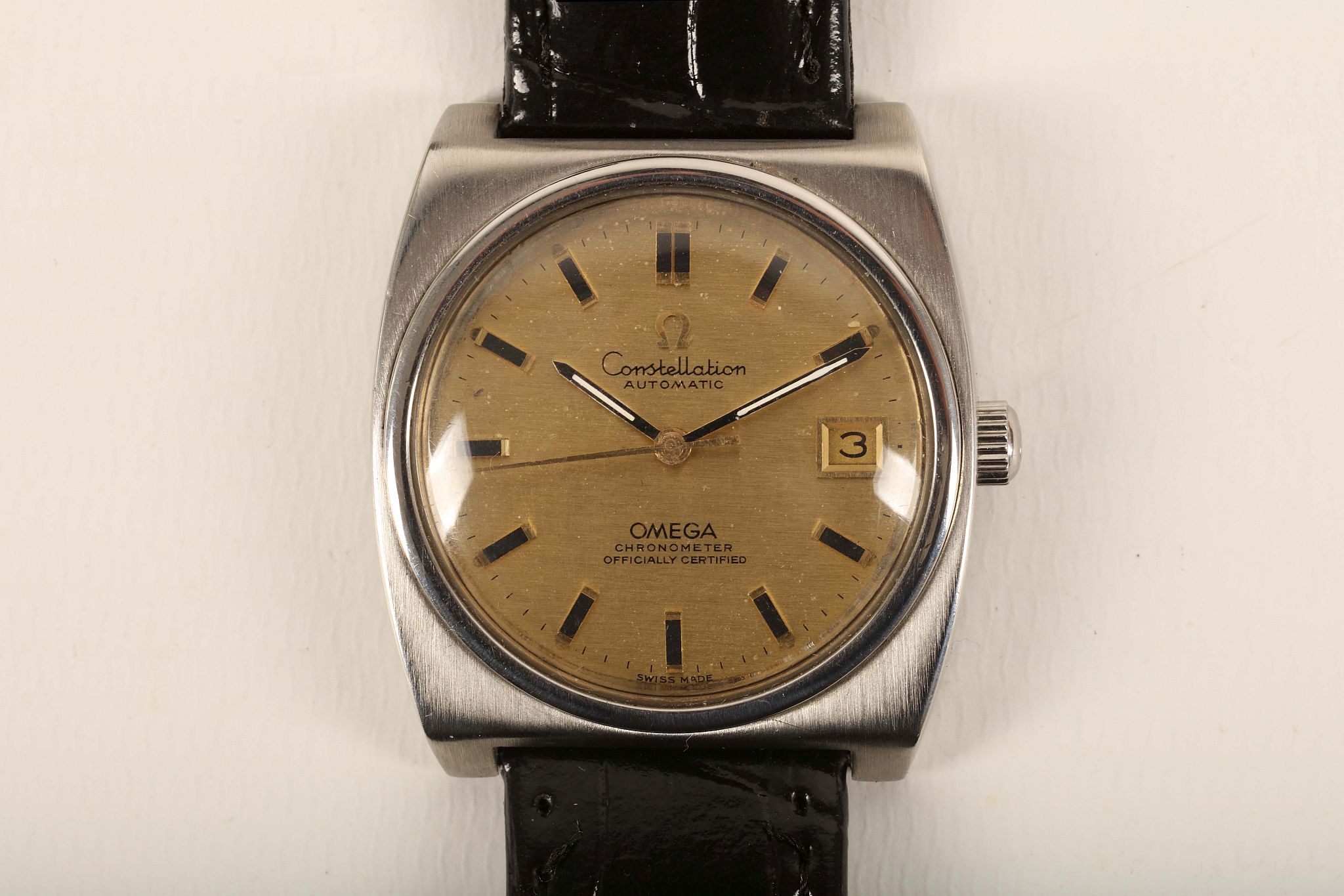 A gent's c.1970's stainless steel cased 'Omega Constellation' automatic wristwatch, with gilt