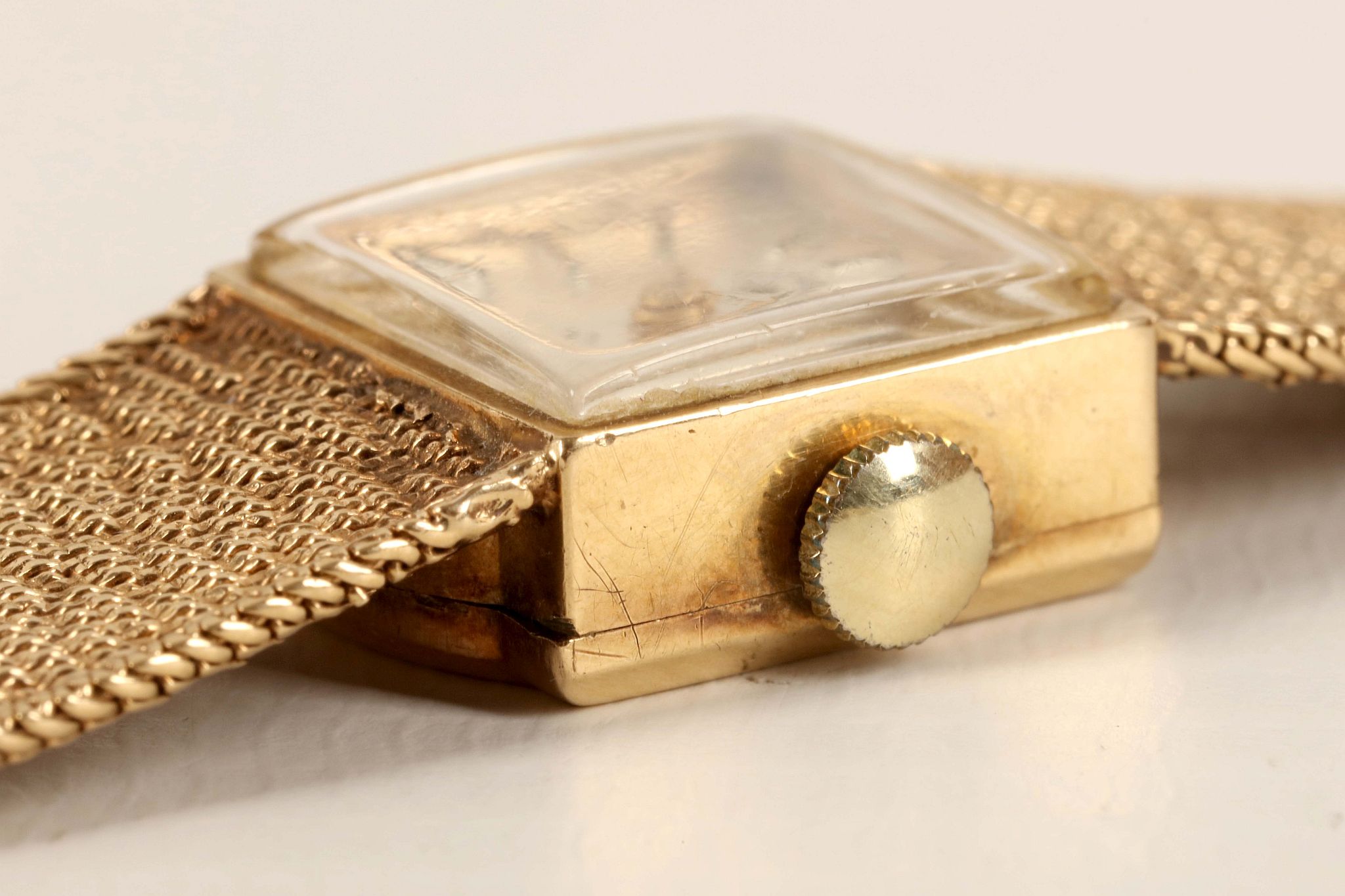 Rotary - a ladies 9ct yellow gold bracelet wristwatch c.1976. Total weight: 23.2g including - Image 3 of 4