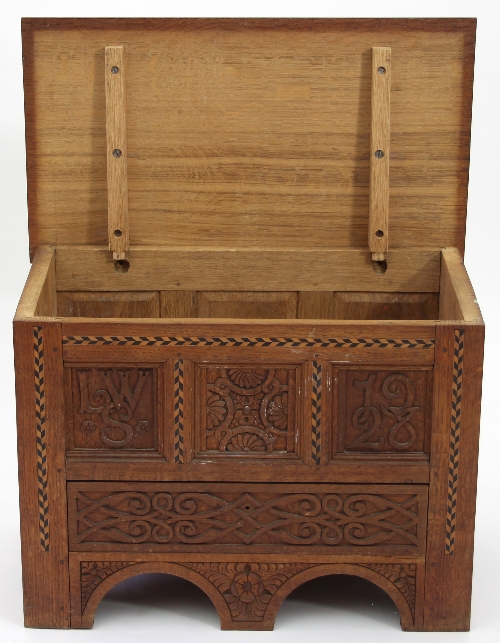 An Arts and Crafts oak mule chest of small proportions, - Image 3 of 3