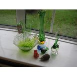 Green glassware including jug, bird etc (8).