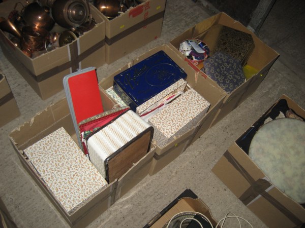 Various sewing related items (3 boxes).