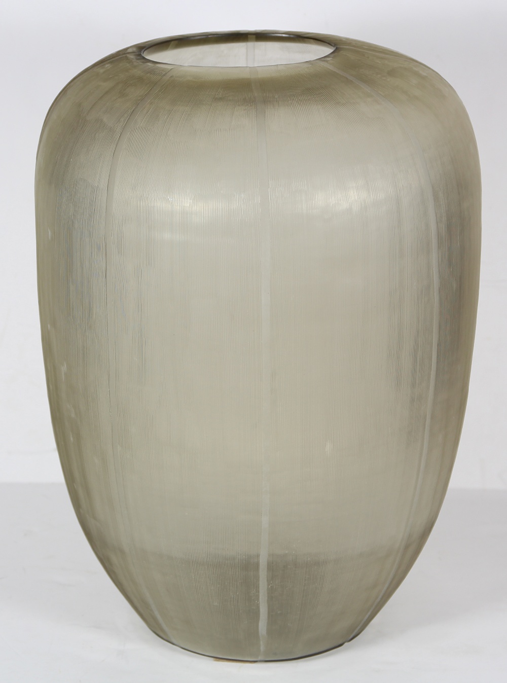 (lot of 2) Large Moderne etched and blown glass vase, by Donna Karan for Lenox, having a cylindrical - Image 4 of 10