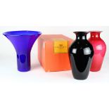 (Lot of 3) Salviati Italian art glass vases, consisting of two tapered form vases, one in black, the