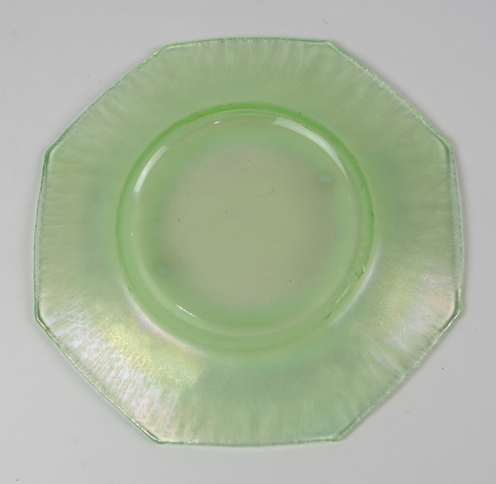 (Lot of 12) Steuben art glass plates, early 20th Century, each having an octagonal form with a light - Image 3 of 5