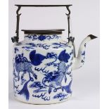 Chinese blue and white porcelain teapot, the cylindrical body decorated with qilin amid clouds,