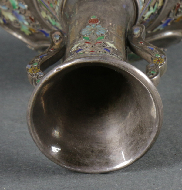 Japanese silver cloisonné vase, Meiji period, handled stick neck with polychrome enameled - Image 5 of 6