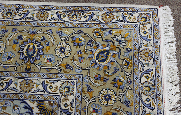 Indo-Tabriz carpet, 10'1" x 13' - Image 3 of 4