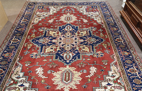 Indo Heriz carpet, 7'5" x 10'8" - Image 2 of 4