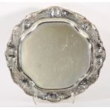 Gorham .9584 silver "Martelé" pattern free-form tray, elegantly designed with exquisitely hand-