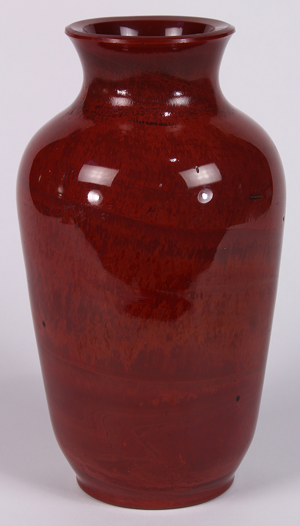 Chinese Peking glass vase, imitating the colors of realgar, the a short trumpet neck, above a - Image 4 of 6