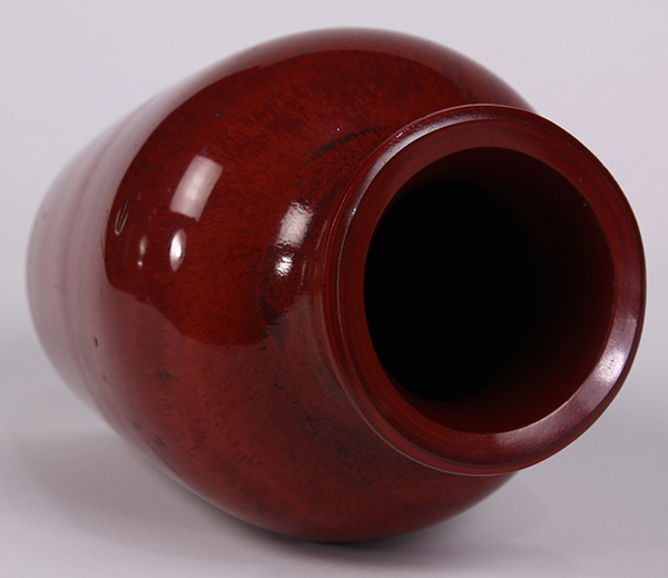 Chinese Peking glass vase, imitating the colors of realgar, the a short trumpet neck, above a - Image 6 of 6