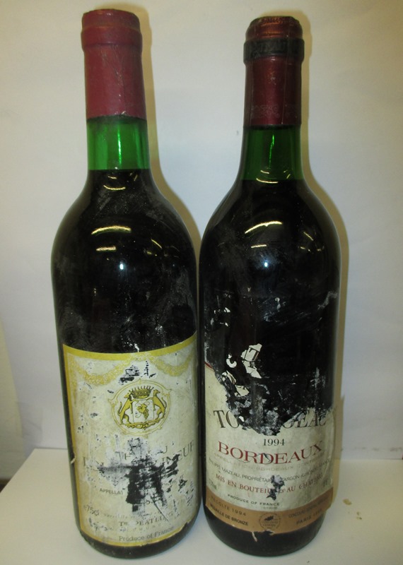 2 Bottles of vintage Bordeaux 1994 and 1986