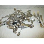 Approx. 1180g of Georgian and later silver flatware