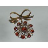 A 9ct Gold & Garnet Brooch