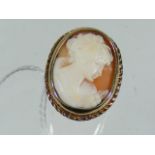 A Large 9ct Gold Cameo Ring