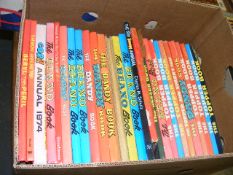 A Boxed Quantity Of British Comic Book Annuals