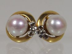A Pair Of 18ct Gold Pearl Ear Rings