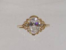 A Ladies 14ct CZ Ring Approx. 4.6g
