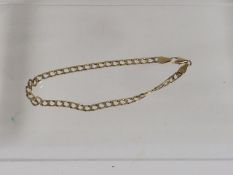 A Ladies 9ct Gold Bracelet Approx. 4.7g