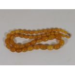 A Set Of Antique Amber Beads Approx. 38.4g Inclusi