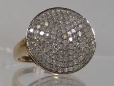A Ladies 9ct Gold Diamond Cluster Ring