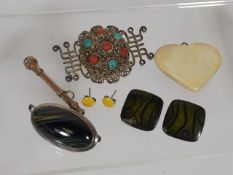 An Enamelled Set Of Ear Rings & Other Items