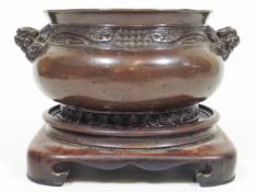 A Good Chinese Bronze Censer Bowl With Detailed De