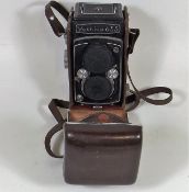 An Early 20thC. Yashika 635 Twin Lens Camera With
