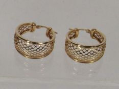 A Pair Of 9ct Gold Ear Rings
