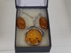 A Silver Mounted Amber Necklace & Ear Ring Set