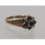 A Ladies 9ct Gold Ring With Sapphire & Diamond