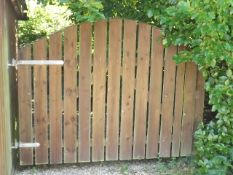 A Large Garden Gate Approx. 88.5in Wide X 71in Hig