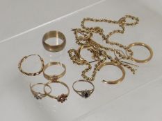 A Quantity Of 9ct Gold Items, Some A/F