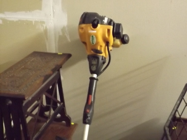 A JCB Petrol Strimmer