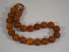 An Early 20thC. Amber Style Necklace