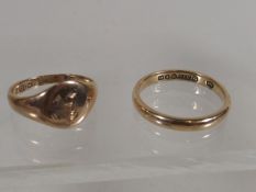 A Small 9ct Wedding Band Twinned With 9ct Cygnet R