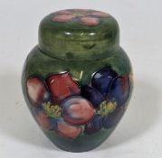 An Early 20thC. Moorcroft Anemone Lidded Jar Potte