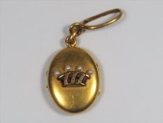 A 19thC. French 18ct Gold Locket Decorated With Ru