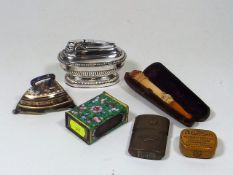 A Royal Crown Derby Miniature Imari Iron & Stand A