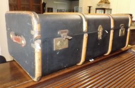 A Large Early 20thC. Travellers Trunk