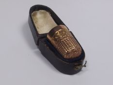 An Antique 9ct Gold Thimble With Case